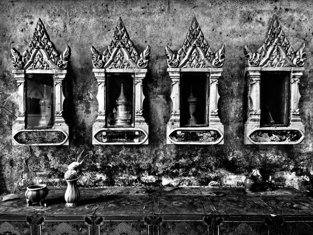 ROW OF ARCHES